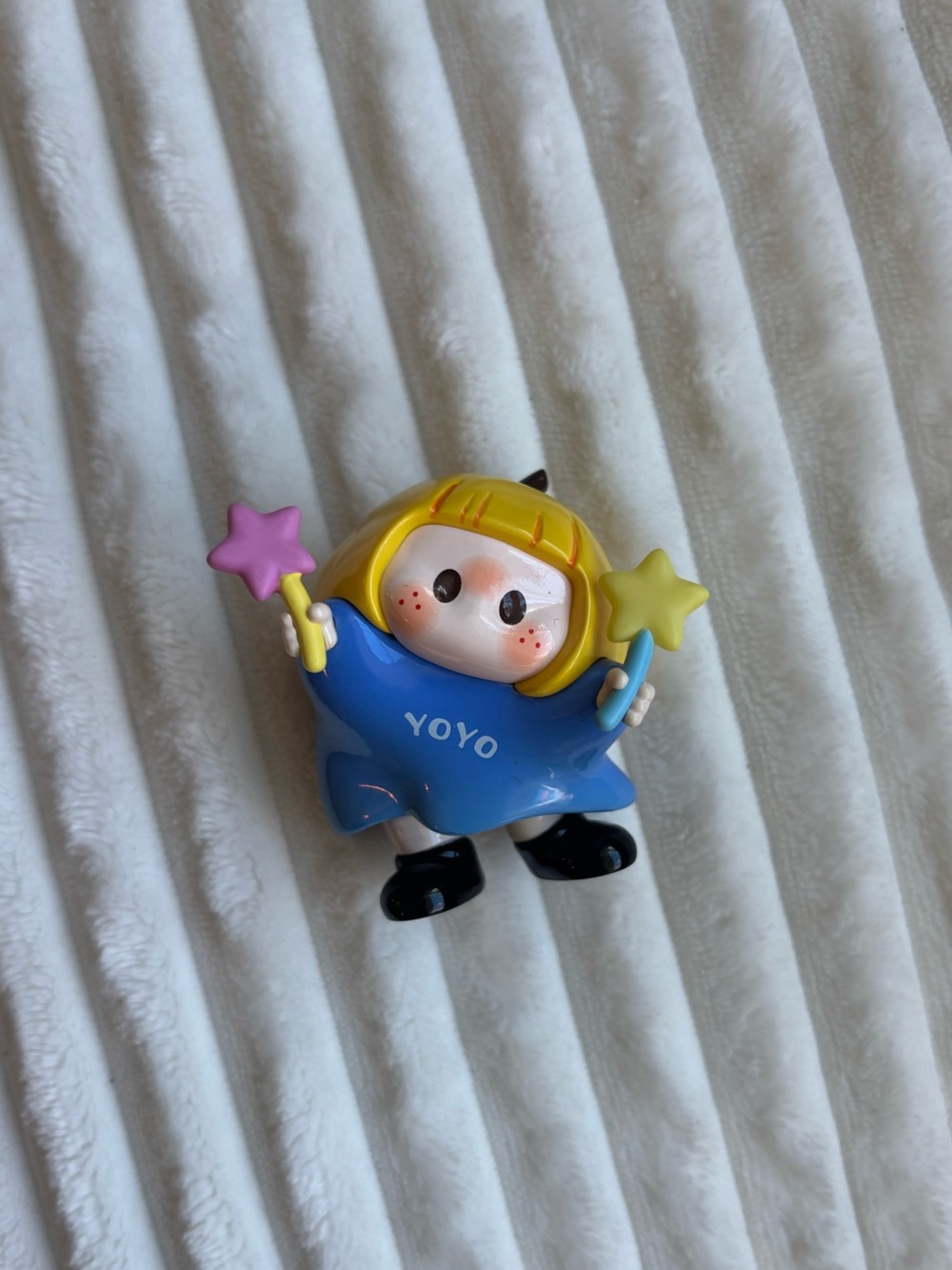 Miniso Yoyo figure tilted head series